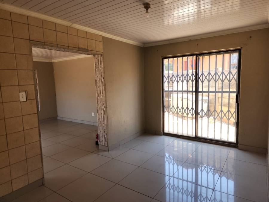 3 Bedroom Property for Sale in Geelhoutpark North West